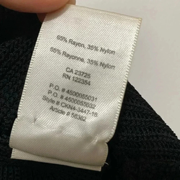 Aritzia - Black Palmier Tunic Sweater - Picture 8 of 9